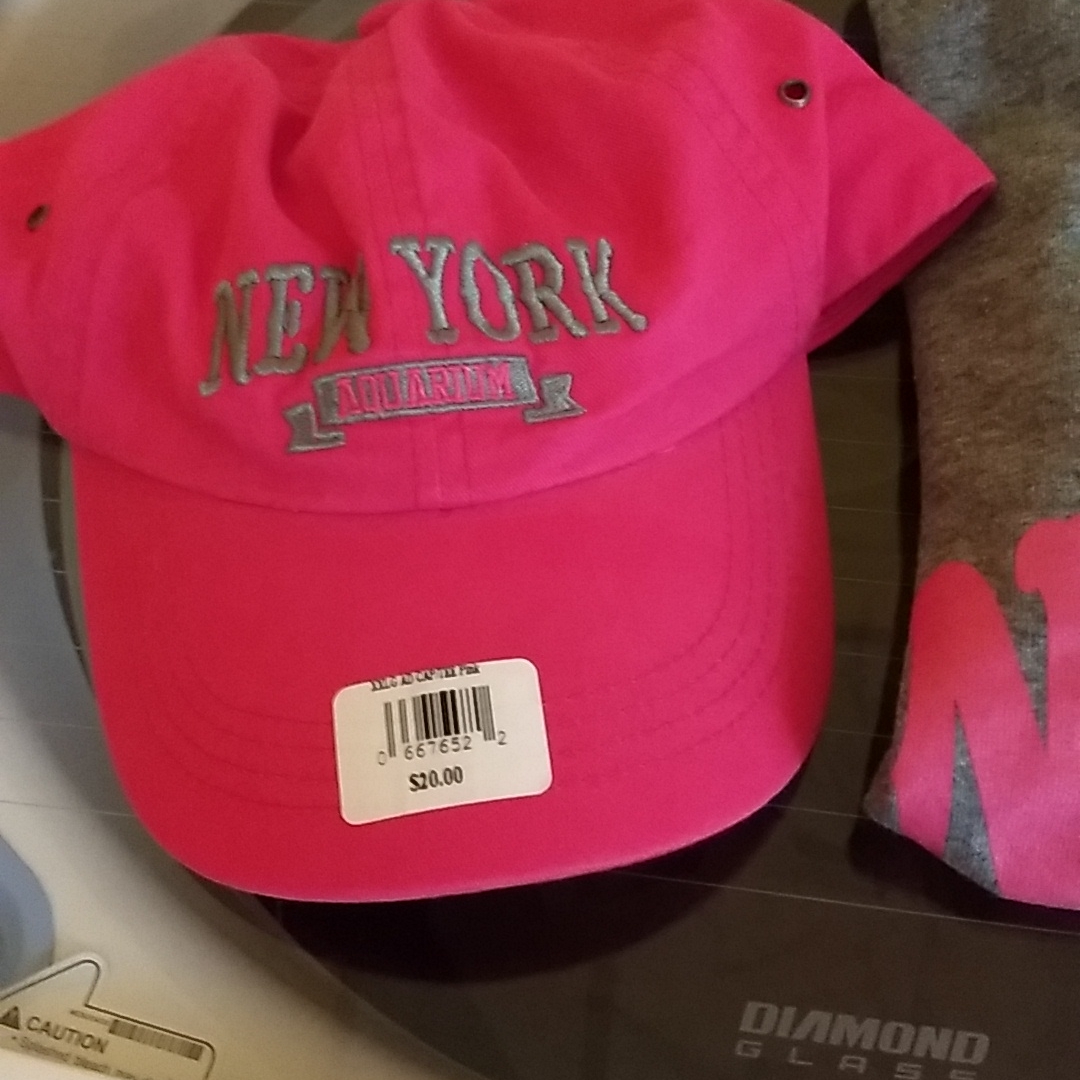 New York Aquarium Xxl TShirt And Baseball Cap Brand New